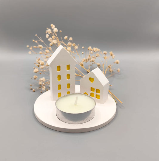 Mini escenario de casitas en resina con vela de té