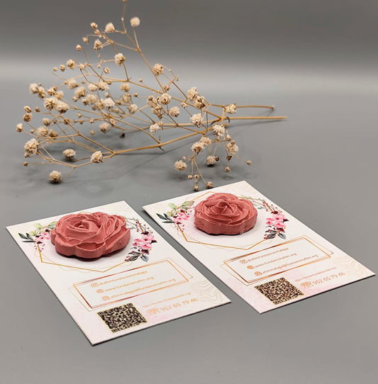 Imán de rosas en arcilla